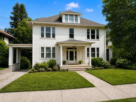Tiny photo for 2311 Rivermont Avenue, Lynchburg, VA 24503 (MLS # 366664)