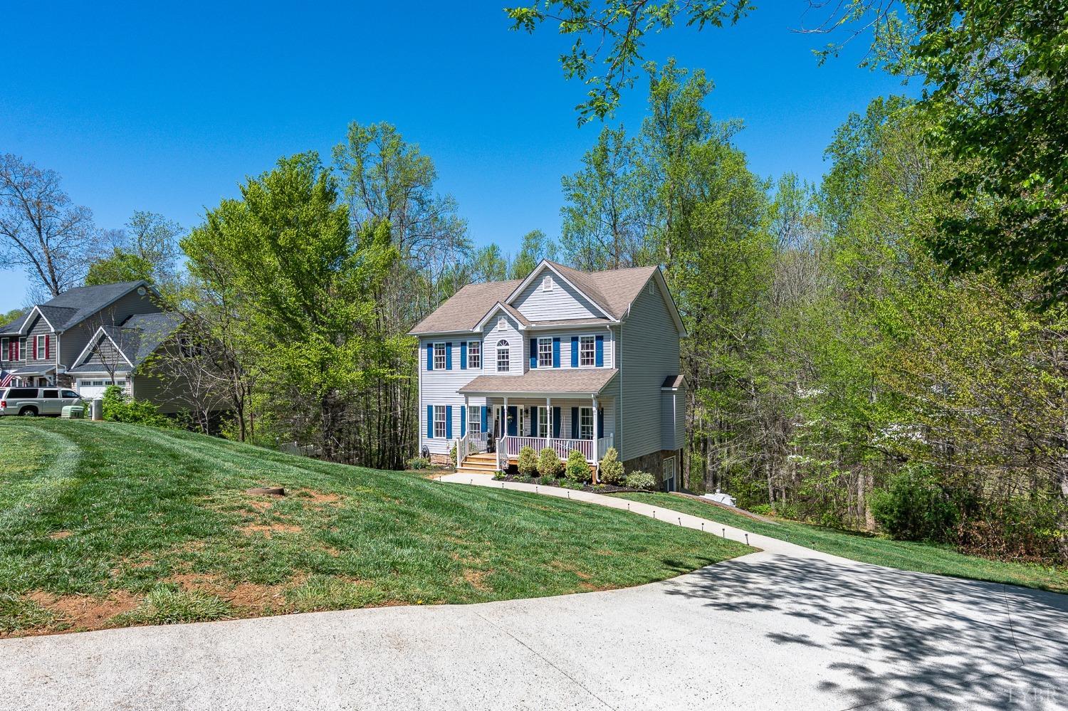 116 Palmer Drive, Lynchburg, Virginia image 2