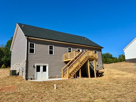 Tiny photo for 1918 Elon Road, Madison Heights, VA 24572 (MLS # 362031)