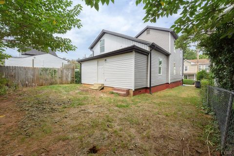 Tiny photo for 1114 15th Street, Lynchburg, VA 24504 (MLS # 365069)
