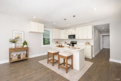 Tiny photo for 1114 15th Street, Lynchburg, VA 24504 (MLS # 365069)