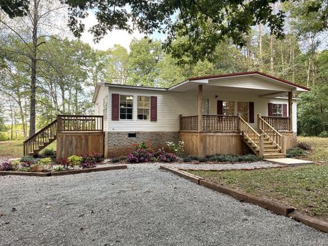 Photo of 12668 Patrick Henry Hwy Hwy, Brookneal, VA 24528 (MLS # 362268)