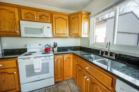 Tiny photo for 528 Sweeney Circle, Forest, VA 24551 (MLS # 364845)