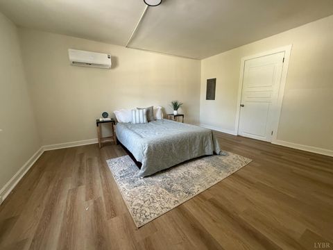 Tiny photo for 3 Watts St Ext St, Gretna, VA 24557 (MLS # 364465)