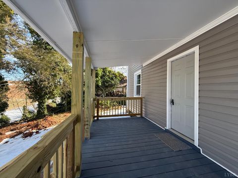 Tiny photo for 3 Watts St Ext St, Gretna, VA 24557 (MLS # 364465)