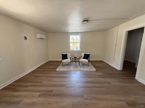 Tiny photo for 3 Watts St Ext St, Gretna, VA 24557 (MLS # 364465)