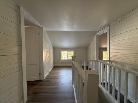 Tiny photo for 3 Watts St Ext St, Gretna, VA 24557 (MLS # 364465)