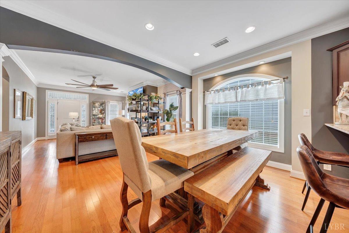 Lynchburg, Virginia 24502, United States, 3 Bedrooms Bedrooms, ,2 BathroomsBathrooms,Residential,Active,76709