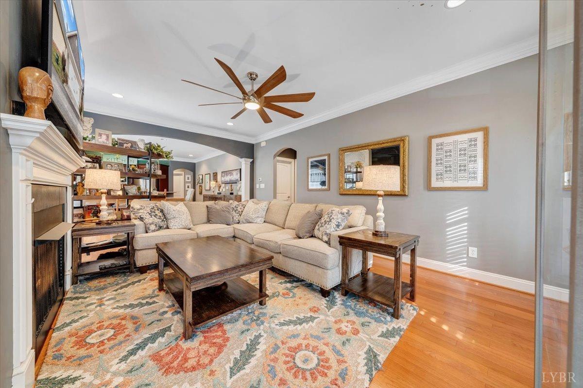 Lynchburg, Virginia 24502, United States, 3 Bedrooms Bedrooms, ,2 BathroomsBathrooms,Residential,Active,76709