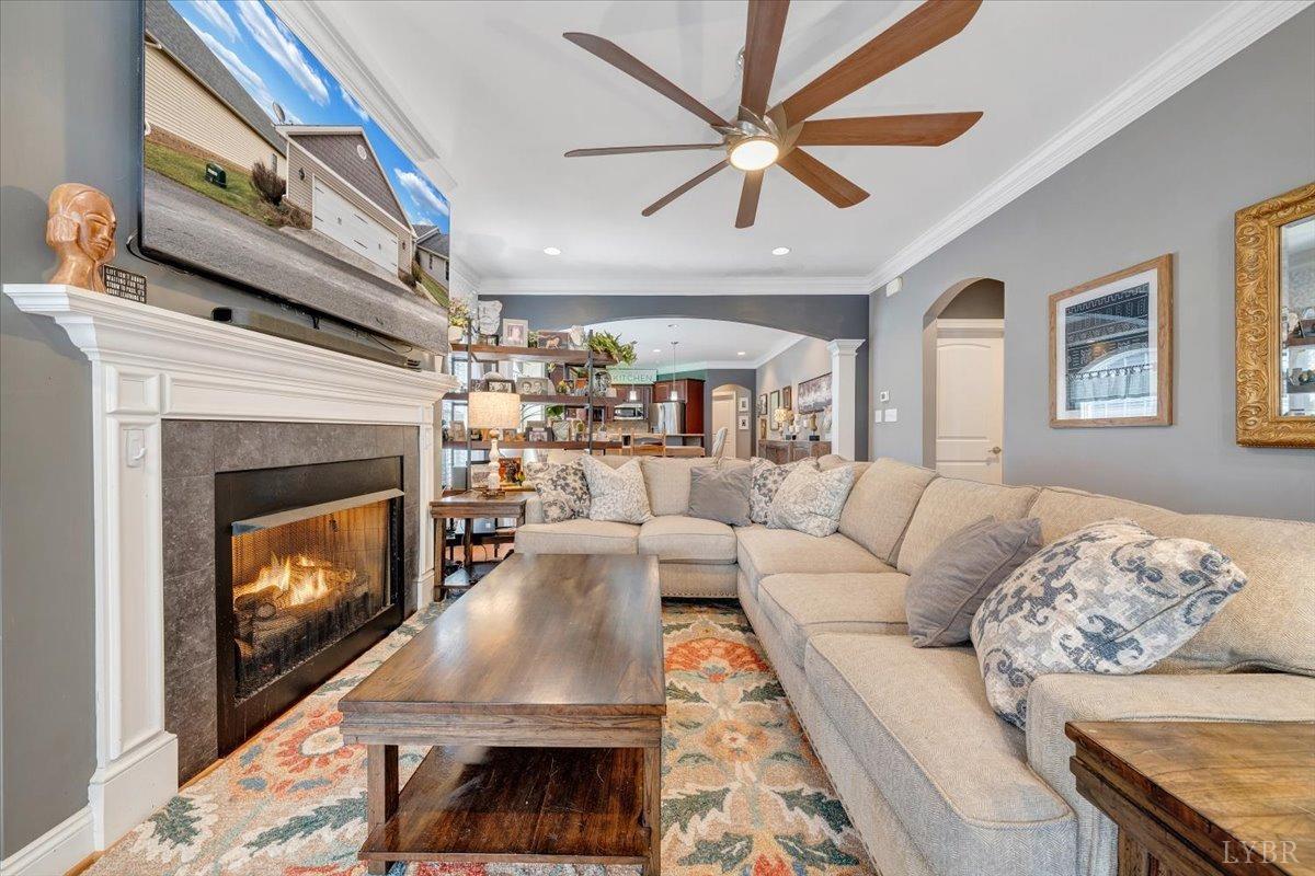 Lynchburg, Virginia 24502, United States, 3 Bedrooms Bedrooms, ,2 BathroomsBathrooms,Residential,Active,76709