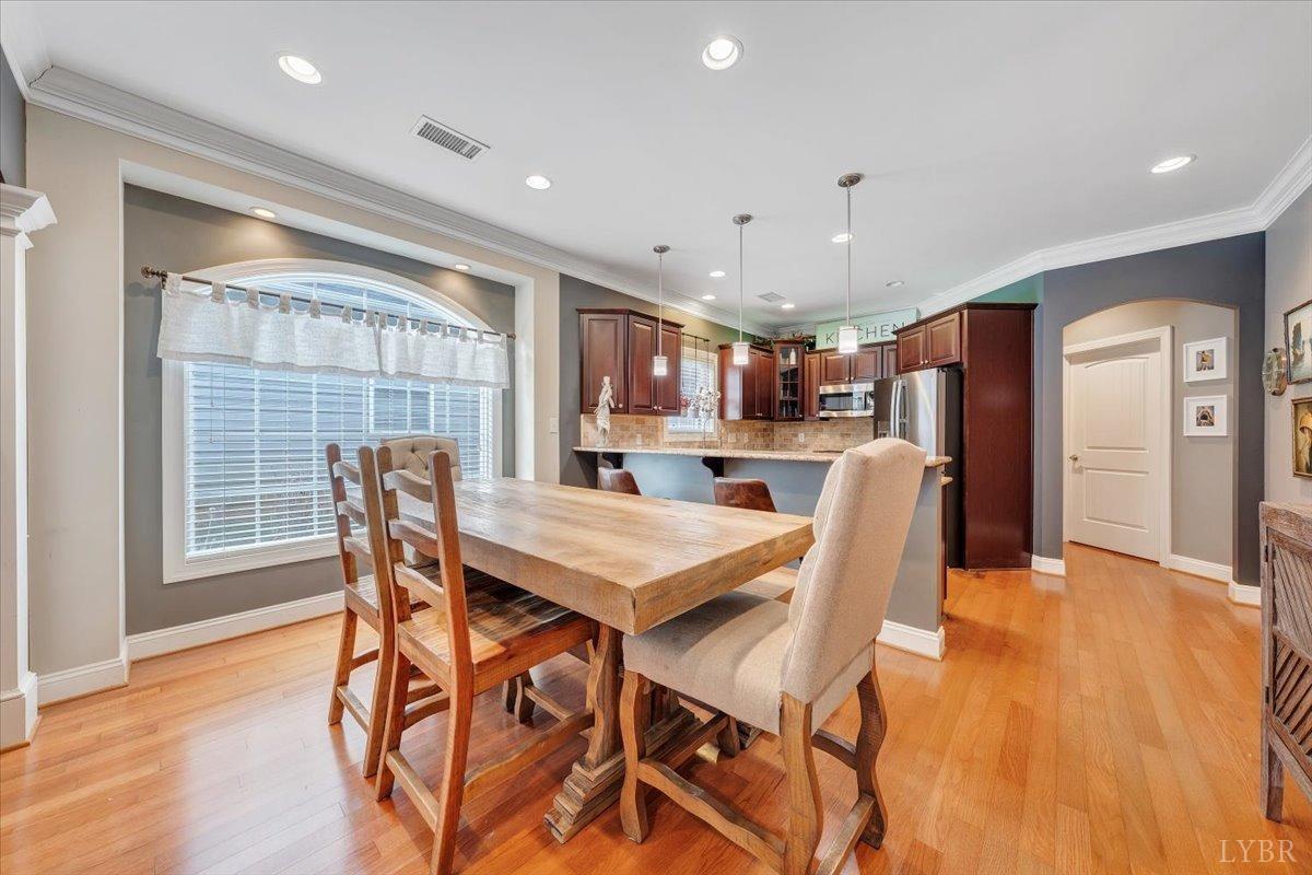 Lynchburg, Virginia 24502, United States, 3 Bedrooms Bedrooms, ,2 BathroomsBathrooms,Residential,Active,76709