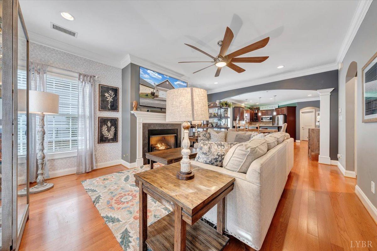 Lynchburg, Virginia 24502, United States, 3 Bedrooms Bedrooms, ,2 BathroomsBathrooms,Residential,Active,76709