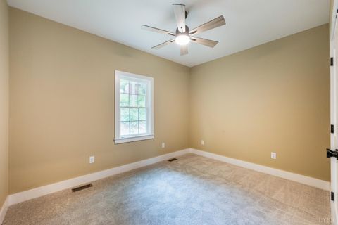 Tiny photo for 1513 Monsview Place, Lynchburg, VA 24504 (MLS # 366462)