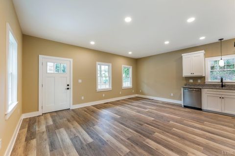 Tiny photo for 1513 Monsview Place, Lynchburg, VA 24504 (MLS # 366462)
