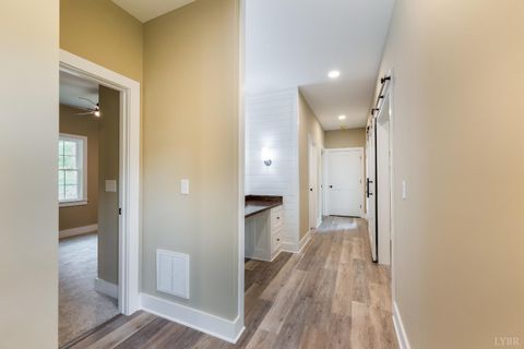 Tiny photo for 1513 Monsview Place, Lynchburg, VA 24504 (MLS # 366462)