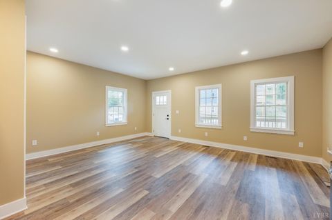 Tiny photo for 1513 Monsview Place, Lynchburg, VA 24504 (MLS # 366462)