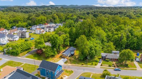Tiny photo for 1513 Monsview Place, Lynchburg, VA 24504 (MLS # 366462)