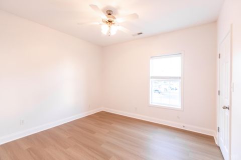 Tiny photo for 206 Capstone Drive Dr #104, Lynchburg, VA 24502 (MLS # 363012)