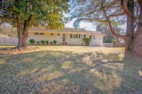 Tiny photo for 2208 Mimosa Drive, Lynchburg, VA 24503 (MLS # 363905)