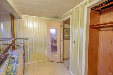 Tiny photo for 2208 Mimosa Drive, Lynchburg, VA 24503 (MLS # 363905)