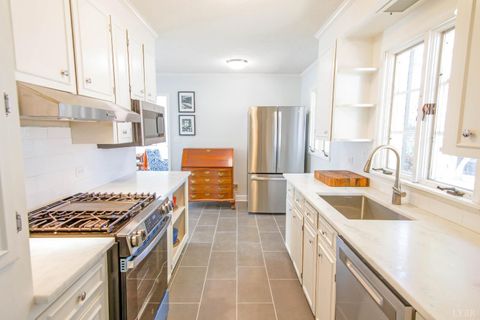 Tiny photo for 2208 Mimosa Drive, Lynchburg, VA 24503 (MLS # 363905)