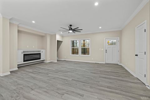 Tiny photo for 200 Saunders Point Road, Huddleston, VA 24104 (MLS # 364415)