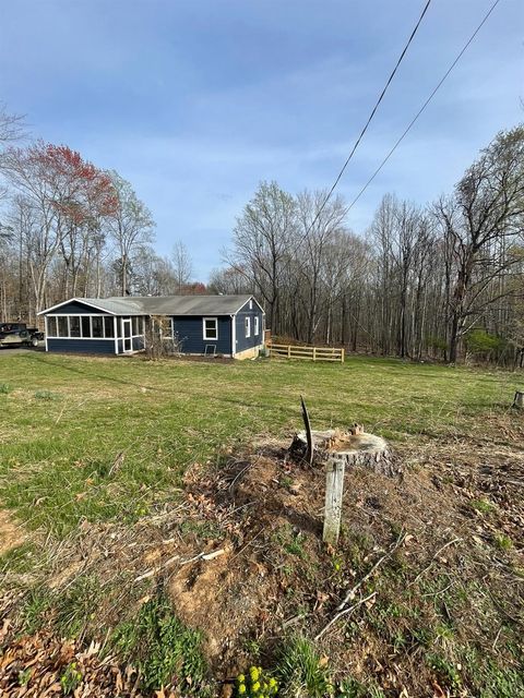 Tiny photo for 400 N Powells Island Road, Arrington, VA 22922 (MLS # 365362)