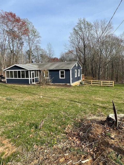 Tiny photo for 400 N Powells Island Road, Arrington, VA 22922 (MLS # 365362)