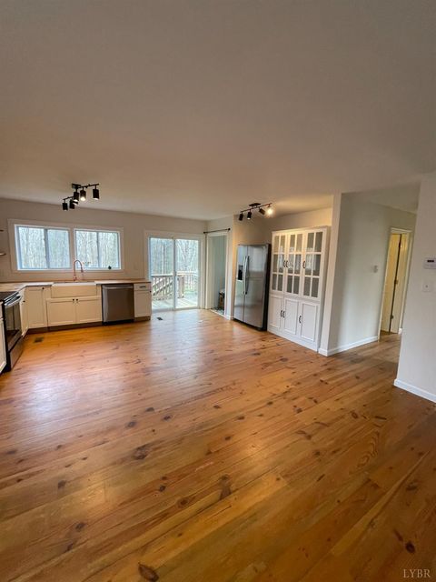 Tiny photo for 400 N Powells Island Road, Arrington, VA 22922 (MLS # 365362)