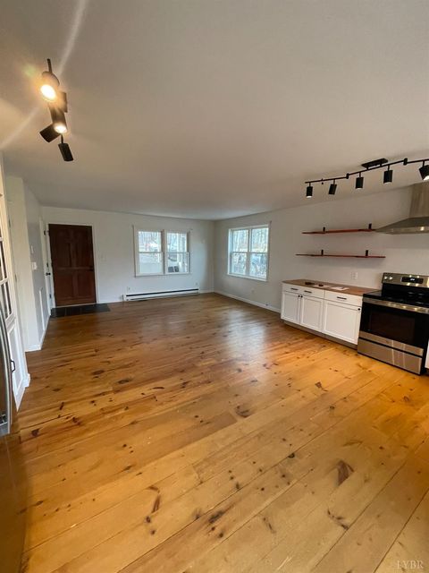 Tiny photo for 400 N Powells Island Road, Arrington, VA 22922 (MLS # 365362)