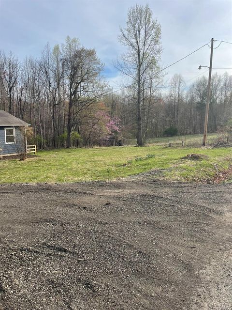 Tiny photo for 400 N Powells Island Road, Arrington, VA 22922 (MLS # 365362)