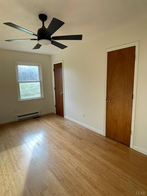 Tiny photo for 400 N Powells Island Road, Arrington, VA 22922 (MLS # 365362)