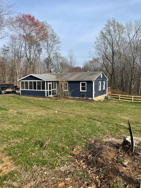 Tiny photo for 400 N Powells Island Road, Arrington, VA 22922 (MLS # 365362)