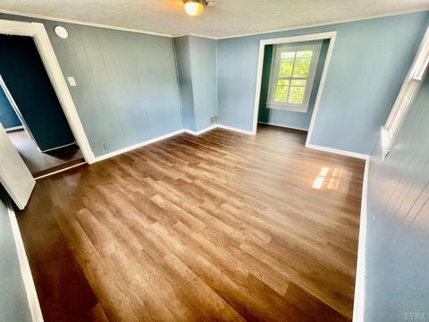 Tiny photo for 1513 Garfield Avenue, Lynchburg, VA 24501 (MLS # 366596)