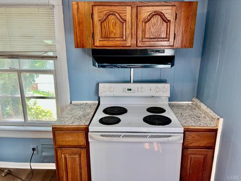 Tiny photo for 1513 Garfield Avenue, Lynchburg, VA 24501 (MLS # 366596)
