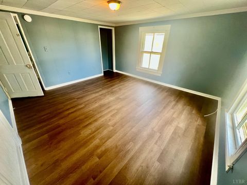 Tiny photo for 1513 Garfield Avenue, Lynchburg, VA 24501 (MLS # 366596)