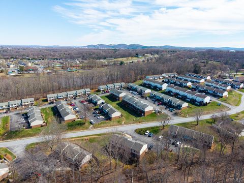 Tiny photo for 15 Beacon Court, Lynchburg, VA 24502 (MLS # 365137)