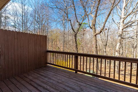 Tiny photo for 15 Beacon Court, Lynchburg, VA 24502 (MLS # 365137)