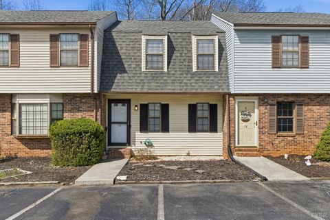 Tiny photo for 15 Beacon Court, Lynchburg, VA 24502 (MLS # 365137)