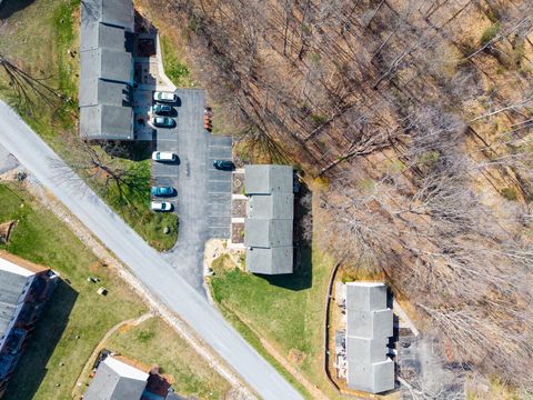 Tiny photo for 15 Beacon Court, Lynchburg, VA 24502 (MLS # 365137)