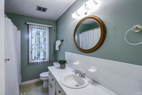 Tiny photo for 2120 Surrey Place, Lynchburg, VA 24503 (MLS # 362308)