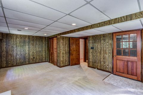 Tiny photo for 2120 Surrey Place, Lynchburg, VA 24503 (MLS # 362308)
