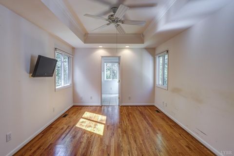 Tiny photo for 2120 Surrey Place, Lynchburg, VA 24503 (MLS # 362308)
