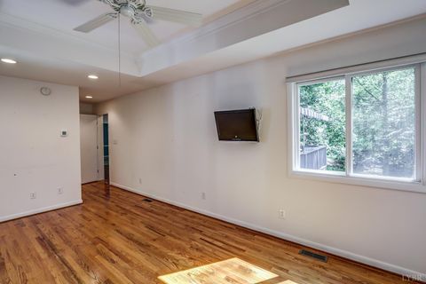 Tiny photo for 2120 Surrey Place, Lynchburg, VA 24503 (MLS # 362308)