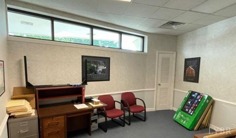 Tiny photo for 4890 Fort Avenue, Lynchburg, VA 24502 (MLS # 359169)