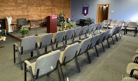 Tiny photo for 4890 Fort Avenue, Lynchburg, VA 24502 (MLS # 359169)