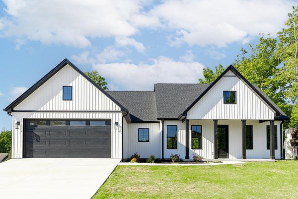 12 MOSBY CT CT, RUSTBURG, VA 24588 - Image e5b9ffeff77f9e5f9322c189aafcdec7/1650044459