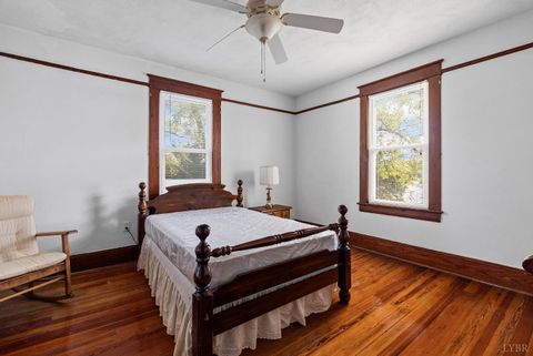 Tiny photo for 199 Peninsula Point, Lynch Station, VA 24571 (MLS # 362734)