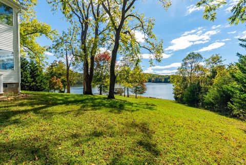 Tiny photo for 199 Peninsula Point, Lynch Station, VA 24571 (MLS # 362734)