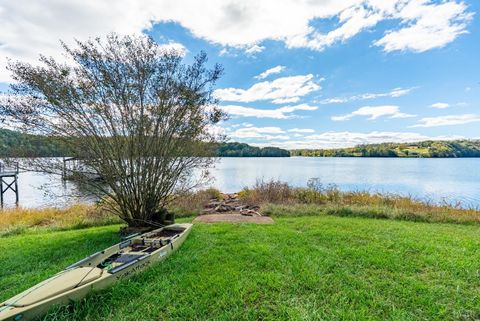 Tiny photo for 199 Peninsula Point, Lynch Station, VA 24571 (MLS # 362734)